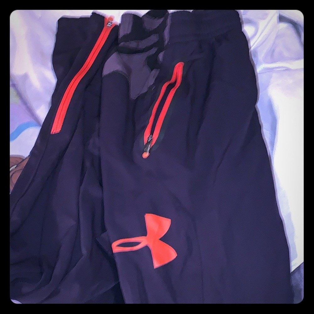 New Small Under Armour track pants